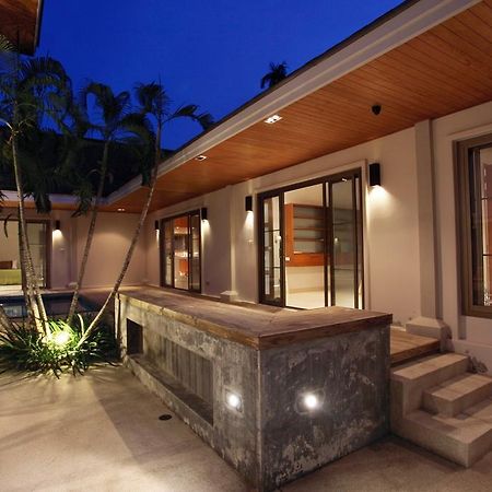Nai Harn Beach Villa Eksteriør billede