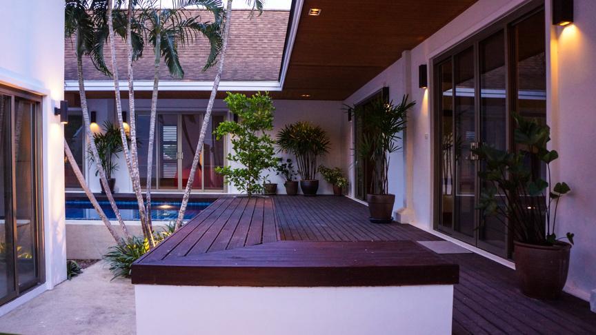 Nai Harn Beach Villa Eksteriør billede